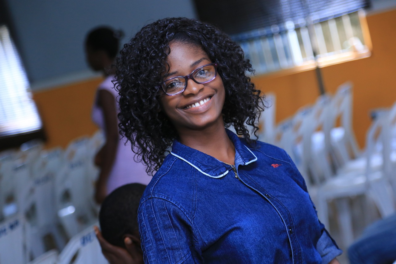 年轻的继坶3免费看: 探索年轻人的心灵世界