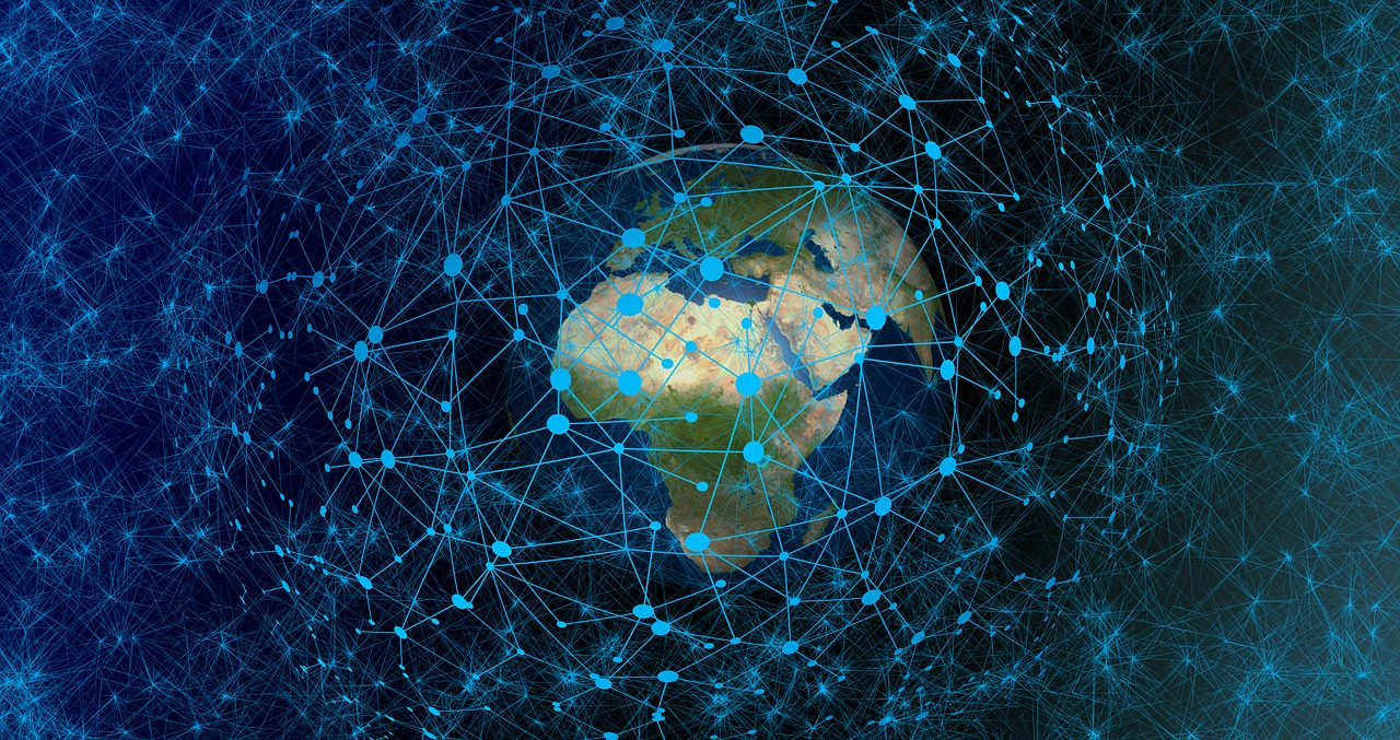 手机界的超级大脑，谁在引领智能风暴？