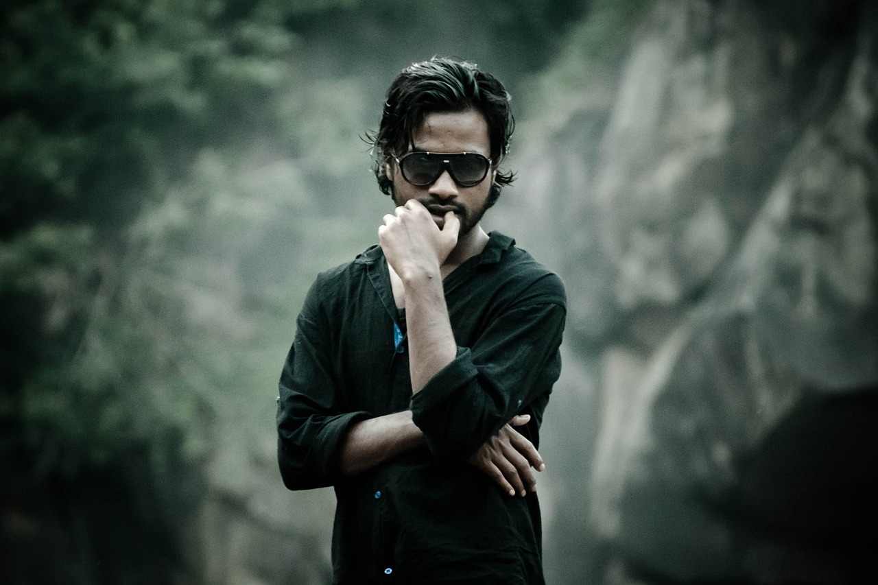 同性男男gay片在线观看播放: 文化与社会的反思与启示 同性男男gay片在线观看播放: 文化与社会的反思与启示