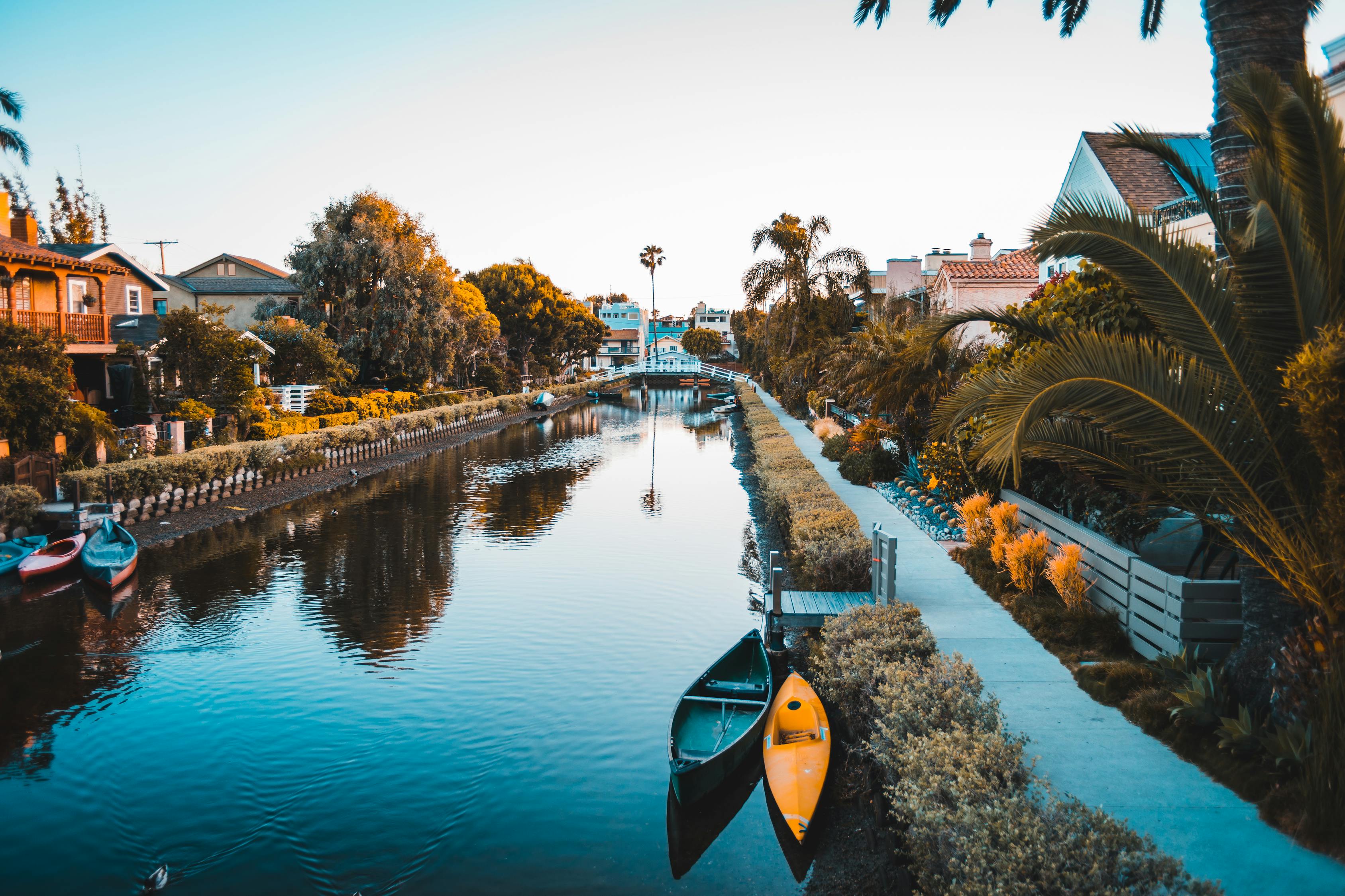 PolyBridge游戏攻略，跨越难关，筑梦成桥