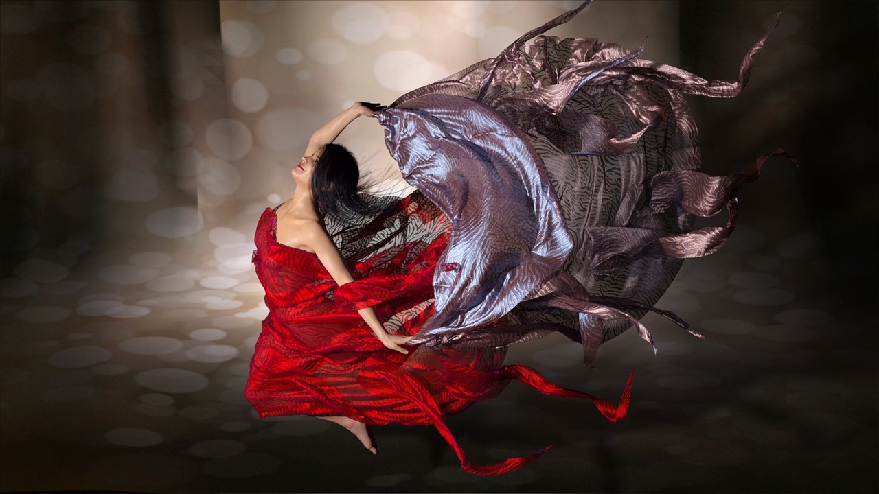 焚天主宰，揭开神秘游戏世界的面纱