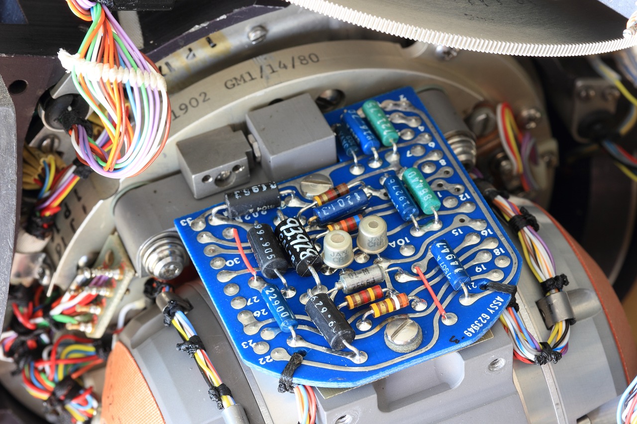 雷霆战机精英光辉，星际荣耀的传奇篇章