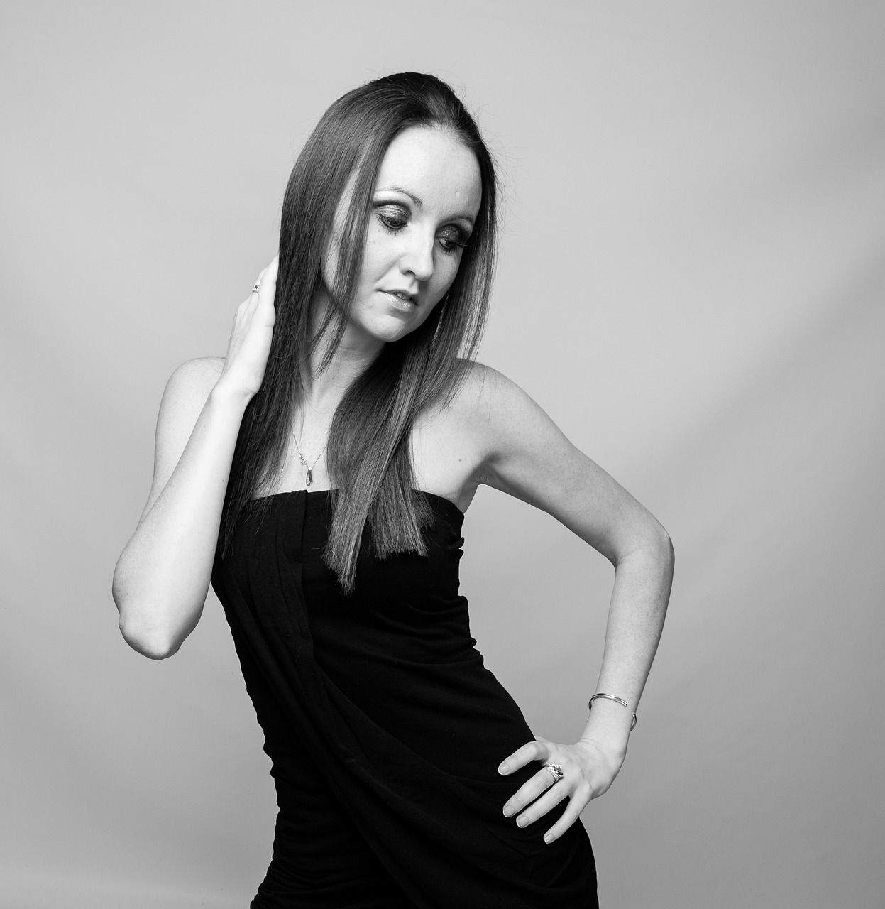 九色丝袜: 打造多彩时尚的必备单品