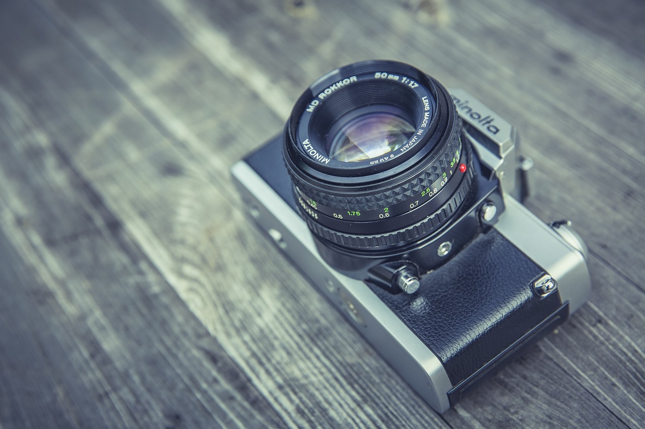 富士18 f2二代在线观看: 性能对比与购买指南