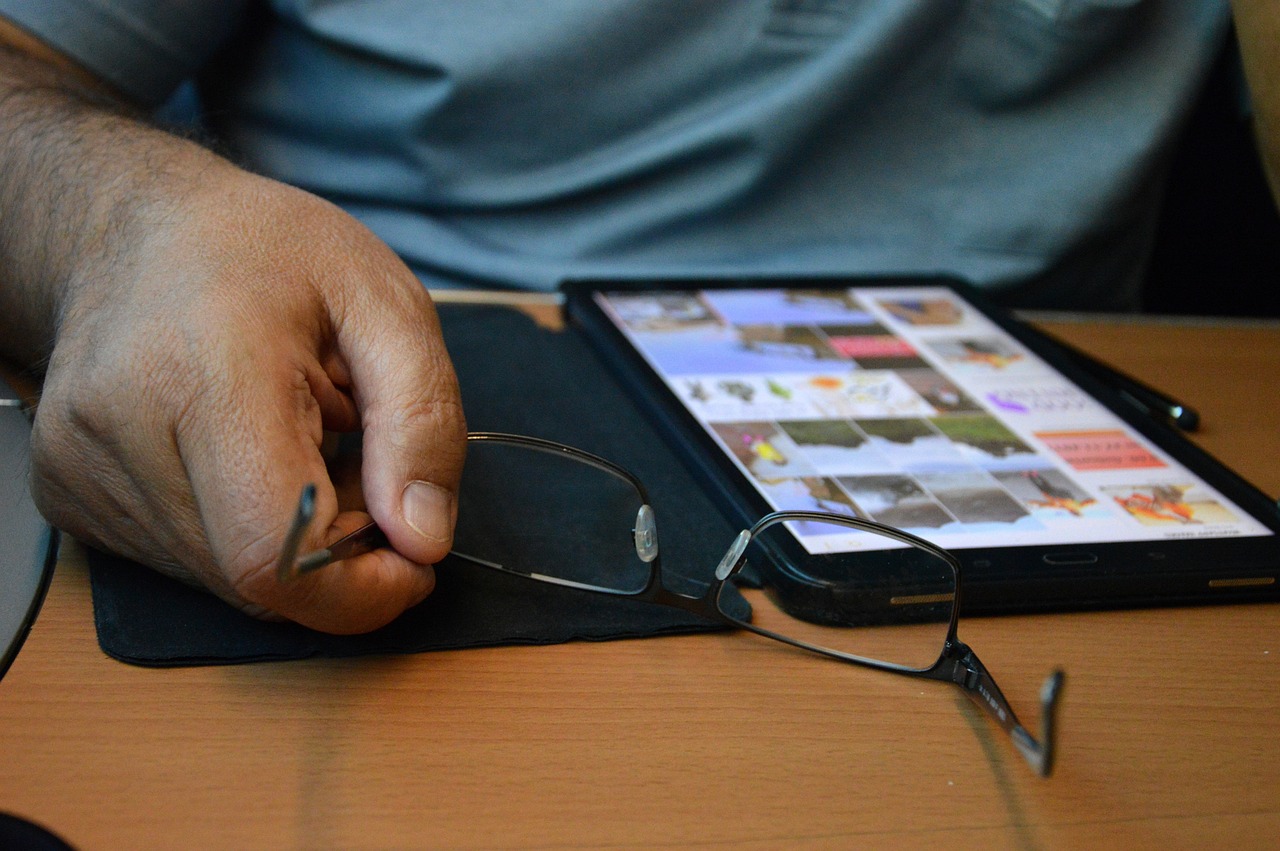 男女差差的视频软件: 解析不同行业中性别表现的差异