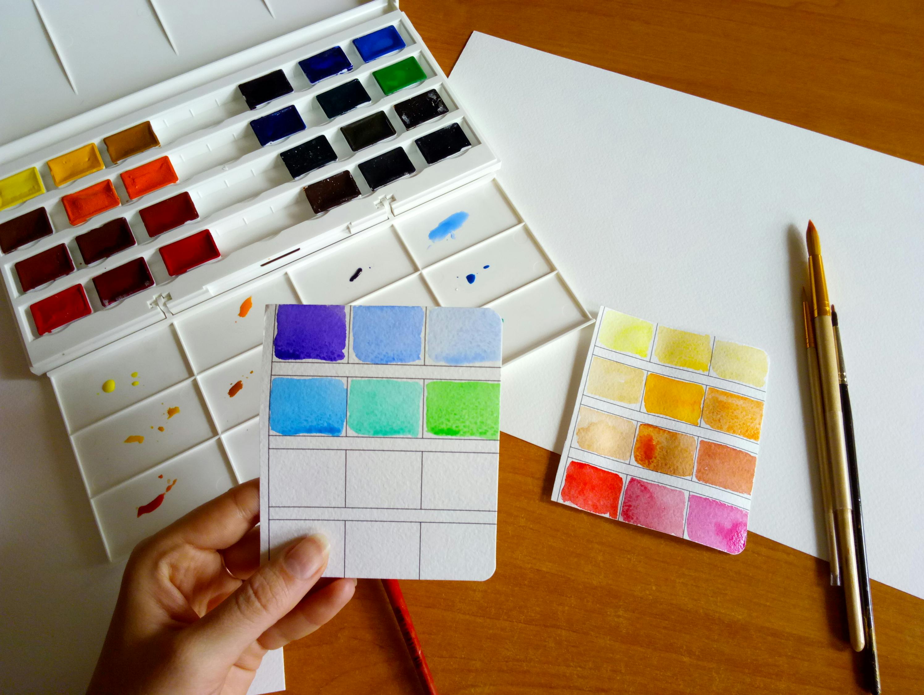 解锁色彩奥秘，水彩灰色的调色秘诀